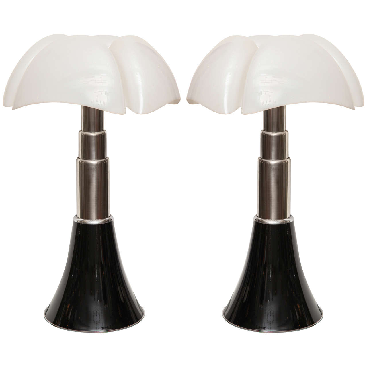 Pair of "Pipistrello" Table Lamps For Sale