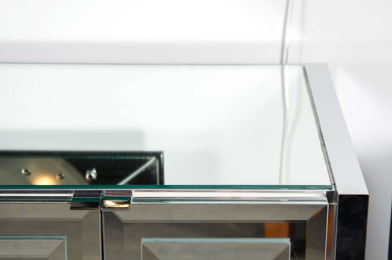 chrom sideboard