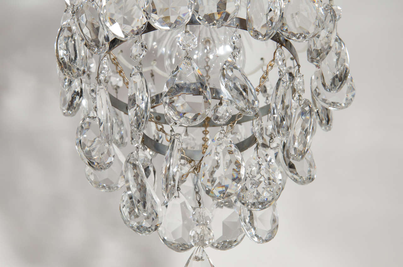 1940s Hollywood Crystal Chandelier with Cut Crystal Pendants 1