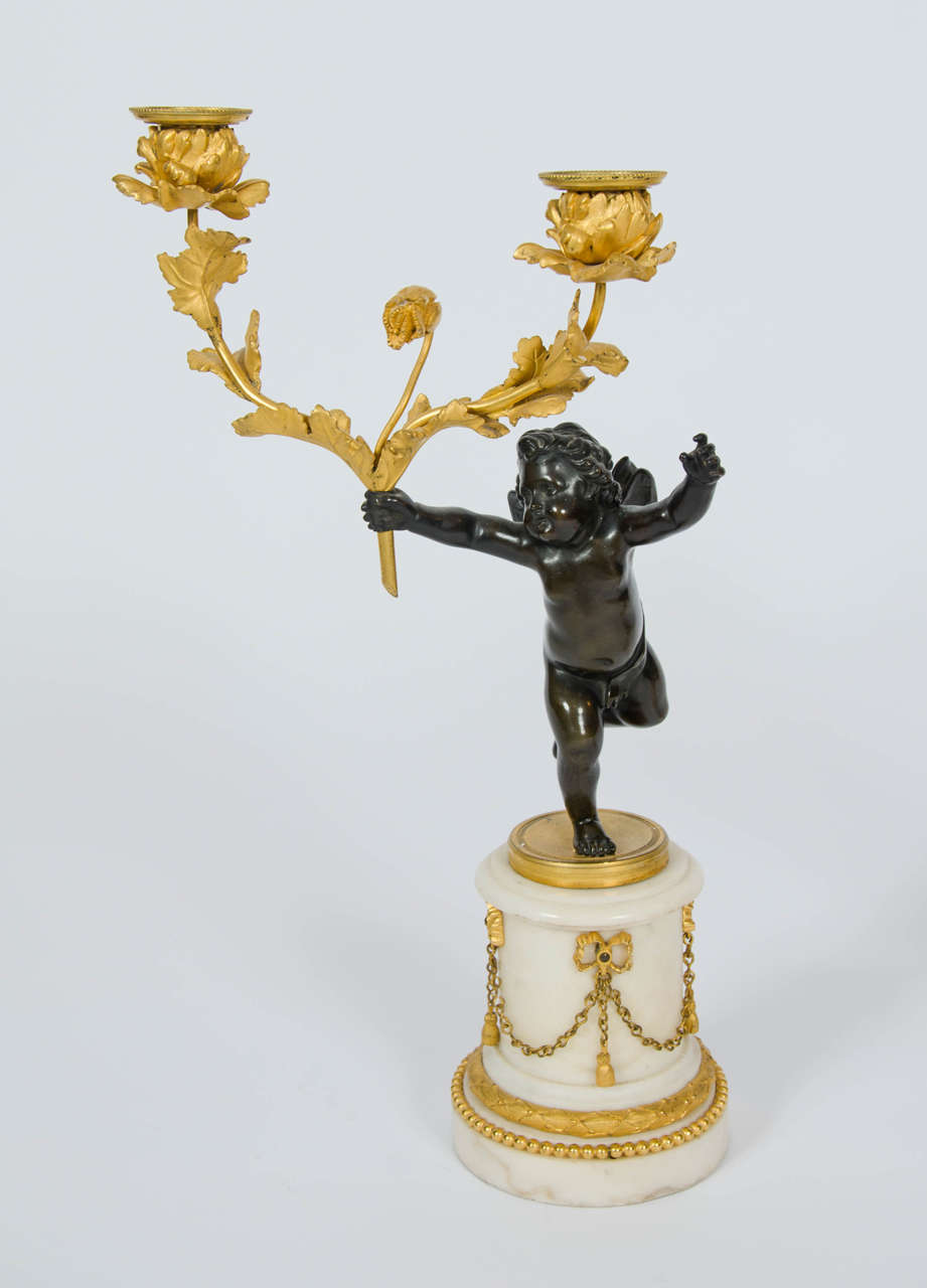 Pair of Late 18th Century French Bronze Ormolu and Marble Candelabra (Louis XVI.) im Angebot