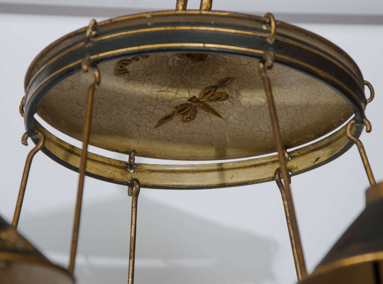 Early 19th Century French Chinoiserie Painted Toleware Chandelier In Excellent Condition In London, GB