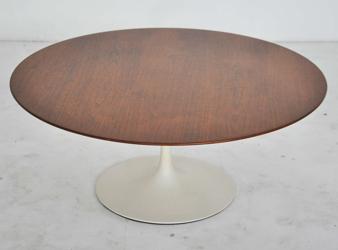 Tulip coffee table by Eero Saarinen for Knoll.  Beautiful refinished walnut top.