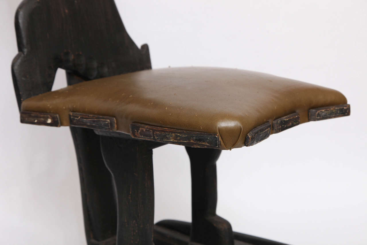 Smokey Tunis Chair Mid Century Modern Sculptural carved wood 1960's In Good Condition For Sale In New York, NY