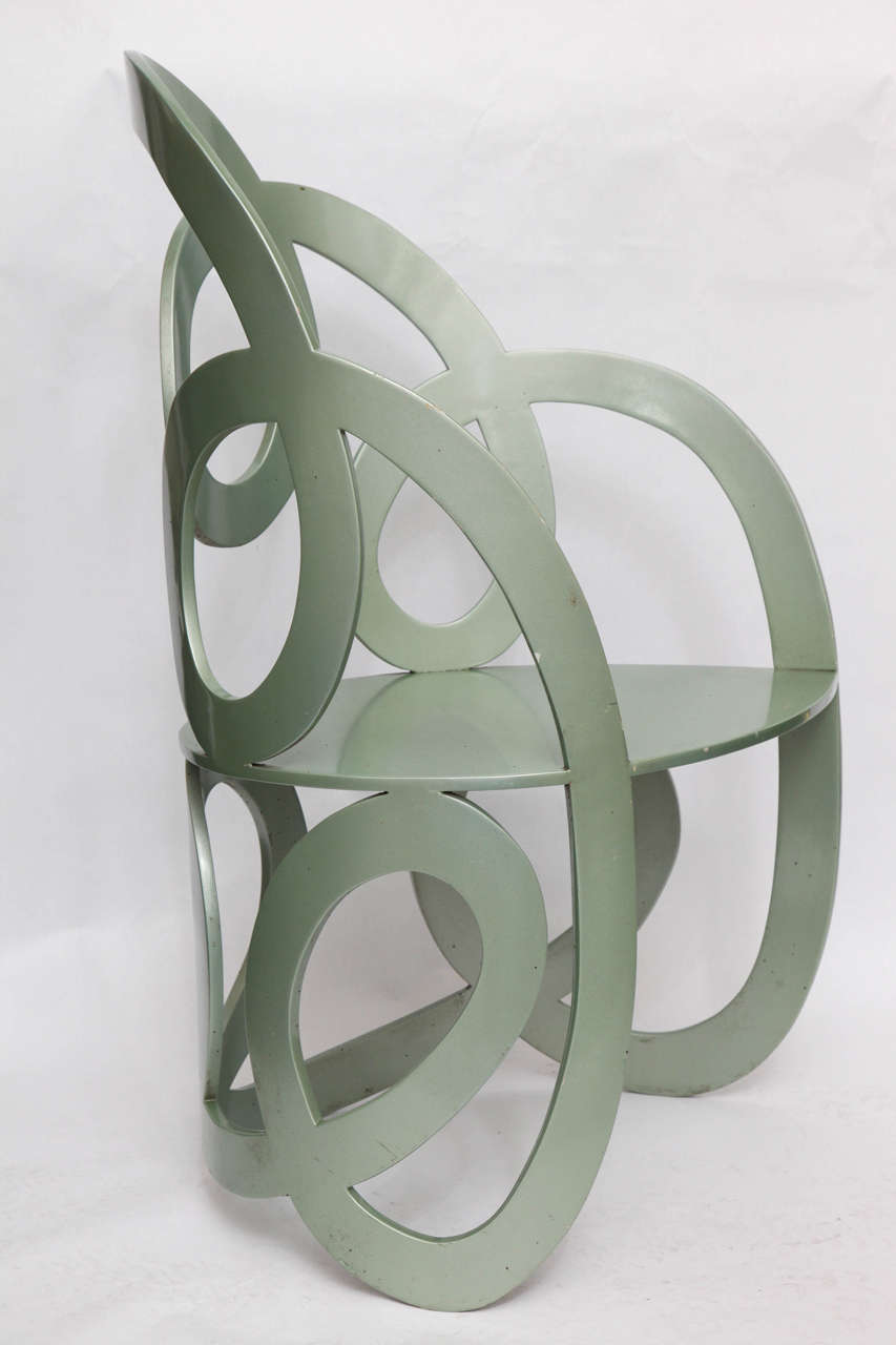 1980s Sculptural Chair Crafted of Painted Metal 4