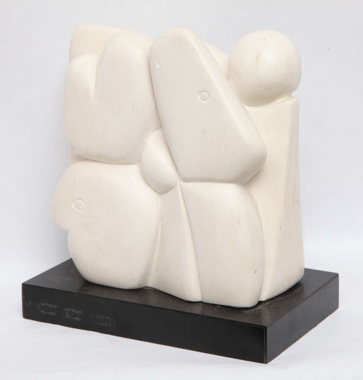 William P Katz Sculpture Mid-Century Modern Abstract carved marble 1970s In Good Condition For Sale In New York, NY