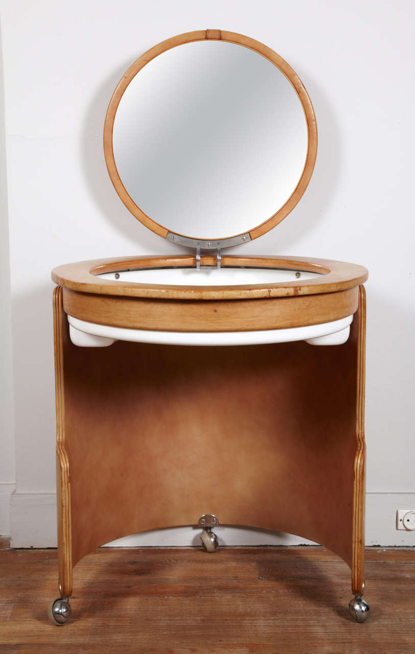 Leather Vanity and chair, Poltrona Frau, Designer Luigi Massoni 1969