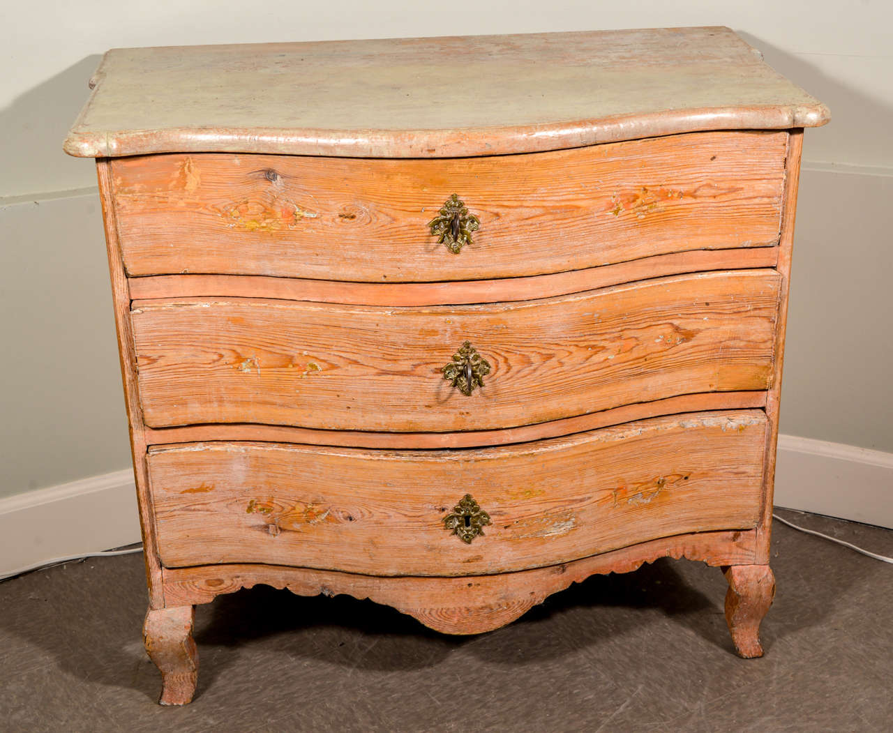 Charming Swedish Commode with Three Drawers