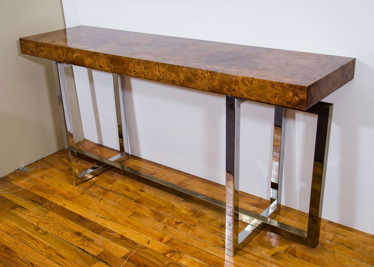 A mid century burl wood and chrome Milo Baughman console table for Thayer Coggin. 

Good vintage condition with some wear to the corners and edges.  Some loss of finish to chrome.