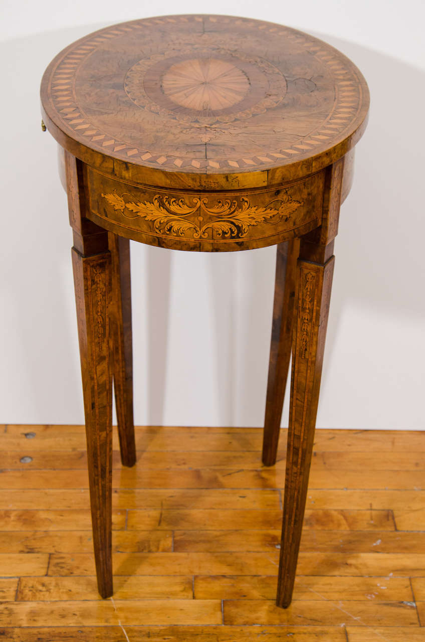 Very Fine Quality 19th Century Marquetry Inlaid English Table 2