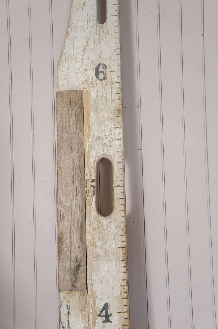 Large Measuring Rod In Excellent Condition In Hudson, NY