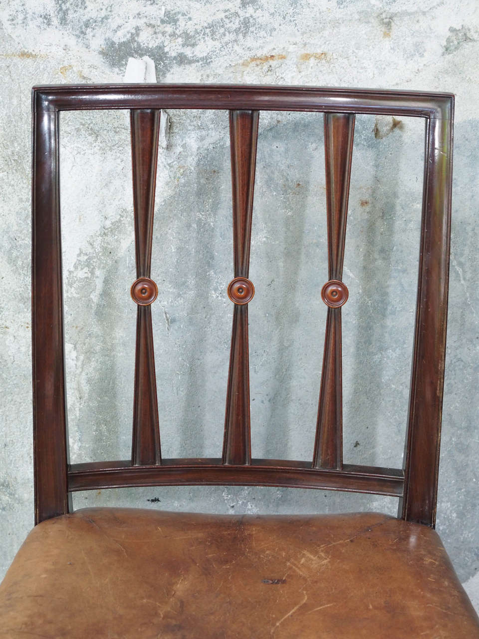 Six English Georgian Mahogany Dining Chairs In Good Condition In New Orleans, LA