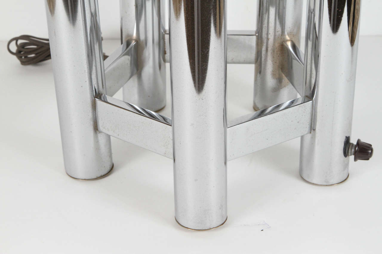 Lámpara de mesa austriaca de cinco luces en cromo pulido by Kalmar Austria Austríaco en venta