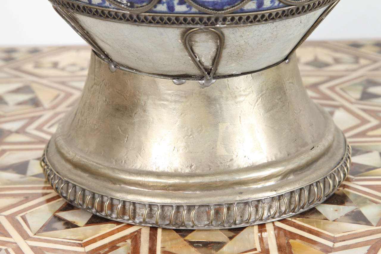 moroccan urn