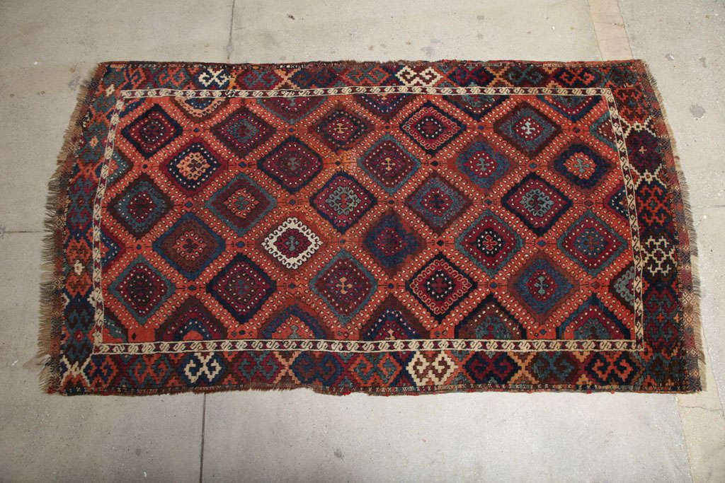 ANTIQUE YORUK RUG