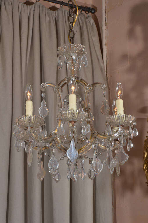 Maria Theresa style Italian crystal chandelier, small scale, 1940's.
Has been wrired for USA.