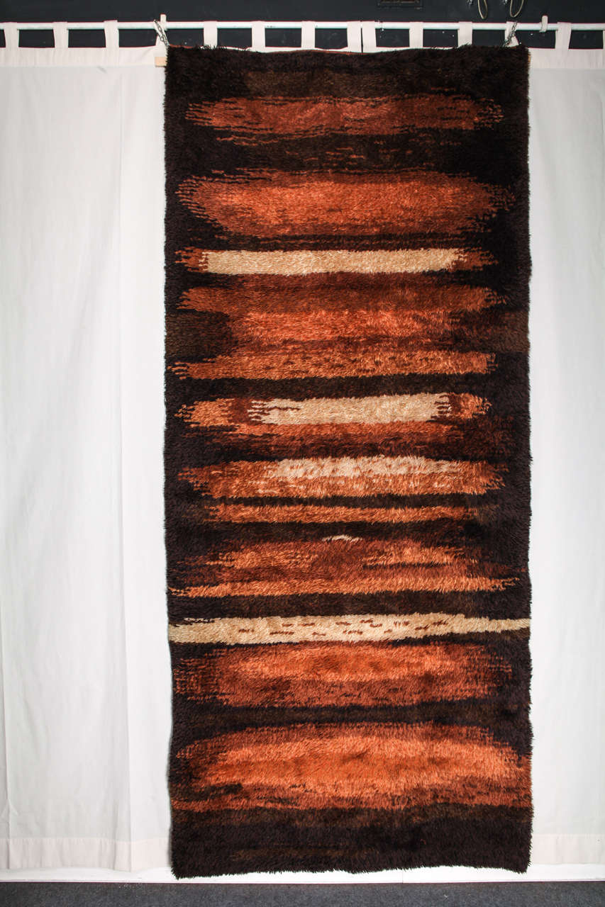 Vintage design rug