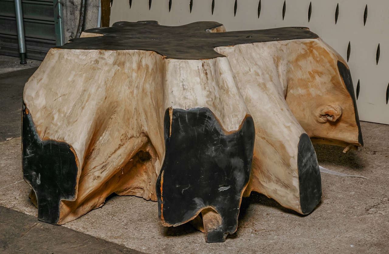 20th Century African Root Coffee Table In Distressed Condition For Sale In Paris, FR