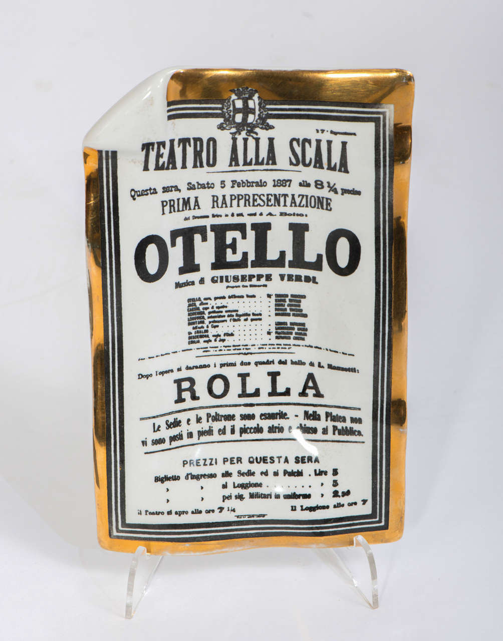A large Piero Fornasetti Ashtray.
“Teatro alla Scala- Otello”
Lithographically printed porcelain with gilt highlights.
Marks to back.
Italy, circa 1950
21cms w x 13cms d x 2.5cms h