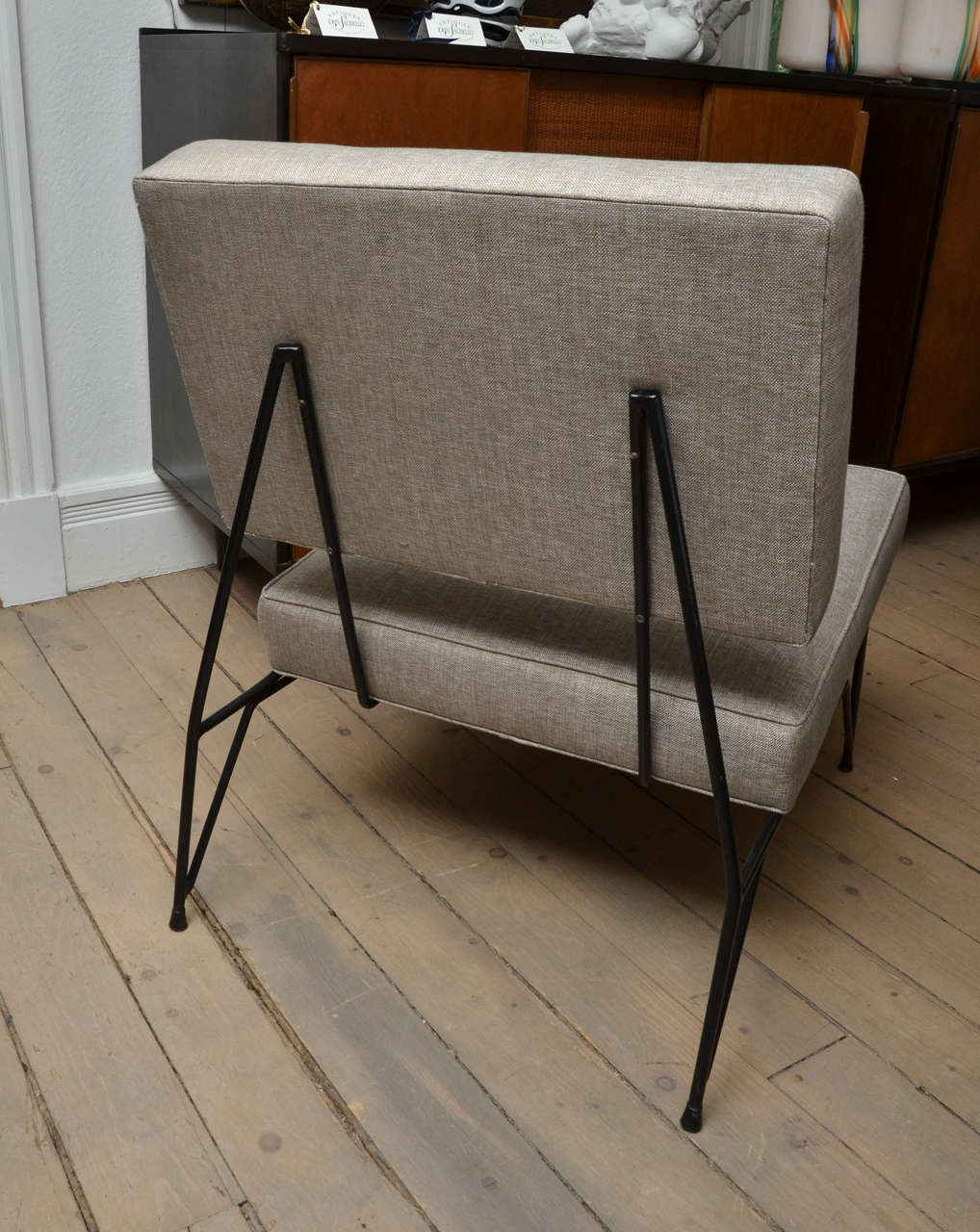 Pair of Italian Design Iron Base Upholstered Modernist Chairs In Excellent Condition For Sale In Bridgehampton, NY