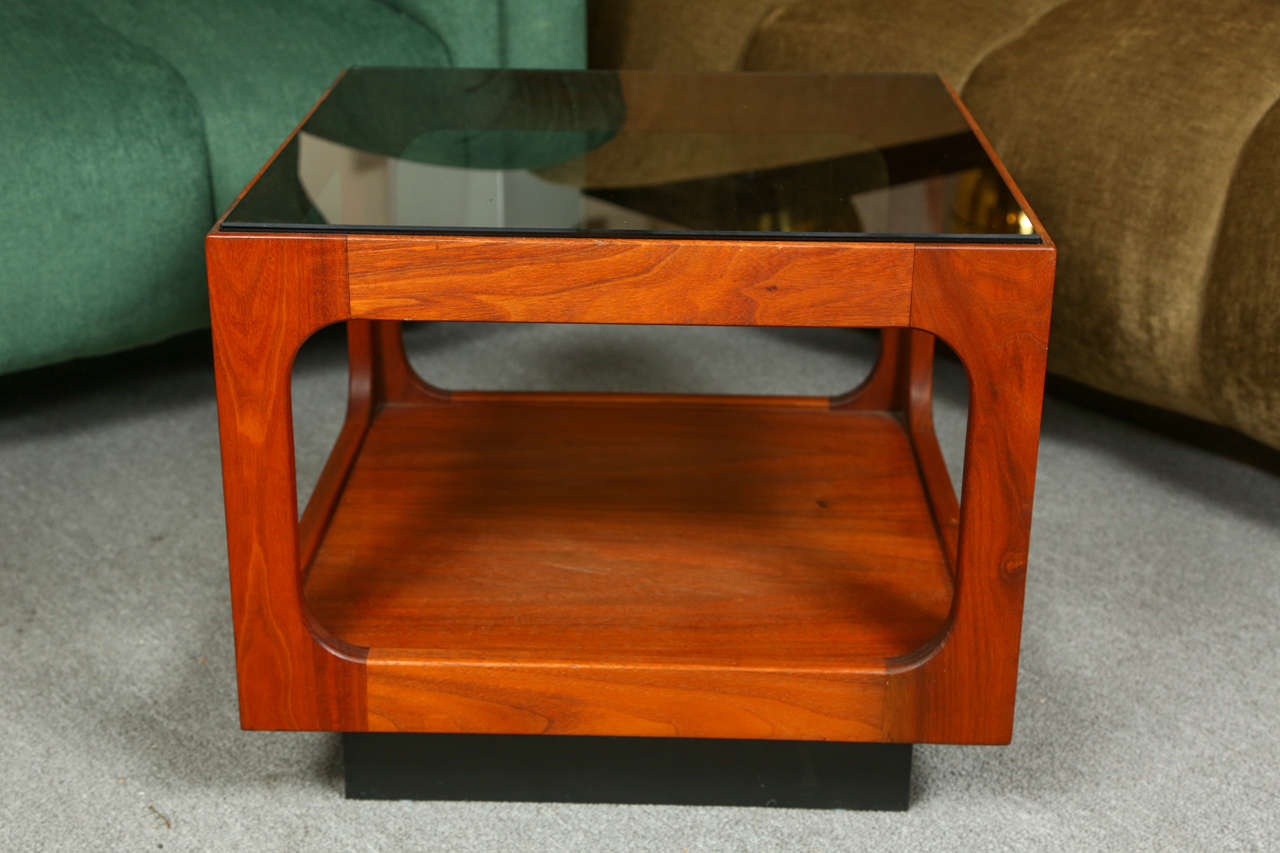Pair of End Tables by Brown Saltman In Excellent Condition In New York, NY
