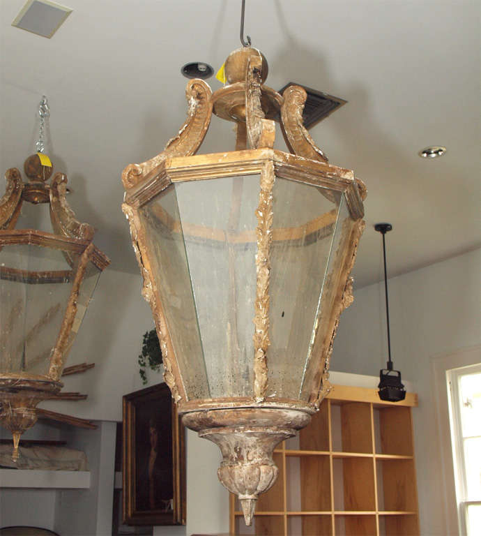Beautiful Italian gilt lantern For Sale 6