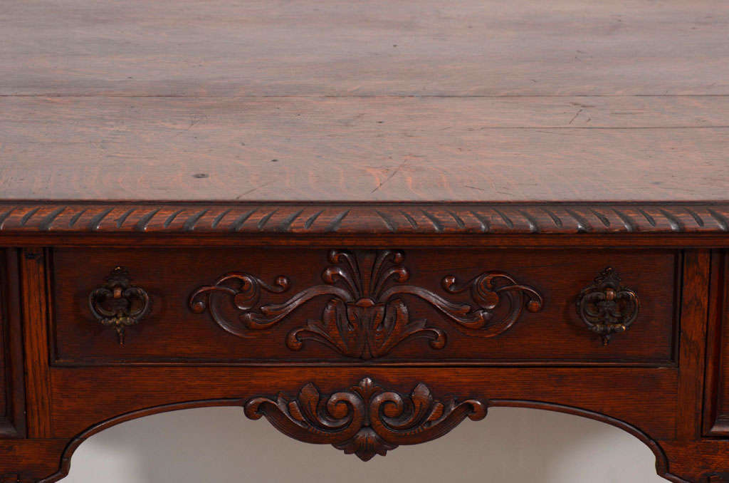 Louis XIV Desk In Excellent Condition For Sale In New York, NY