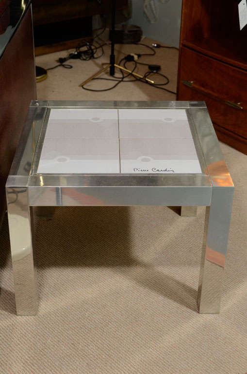 Mid-Century Modern Table d'appoint Pierre Cardin avec plateau en céramique en vente