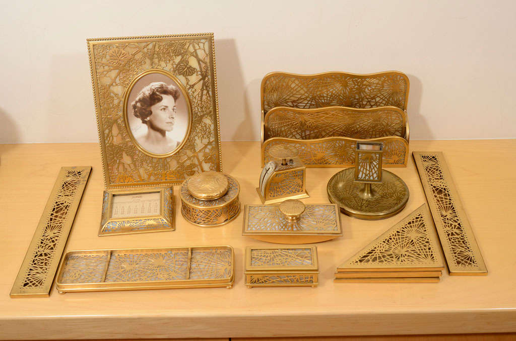 Tiffany Studios Desk Set, Pine needle