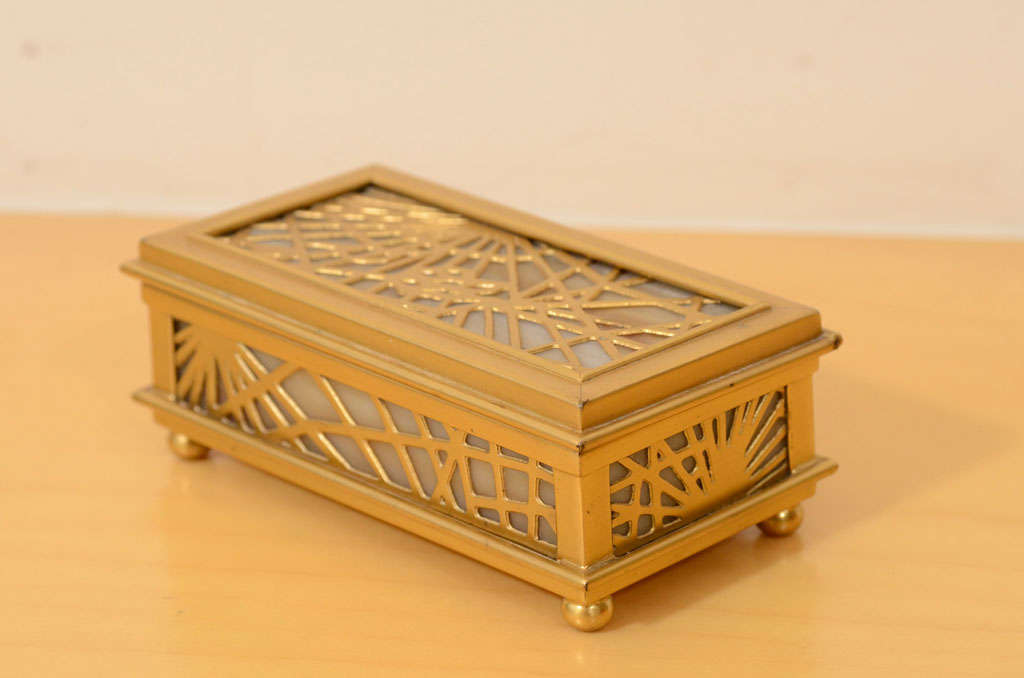 Tiffany Studios Stamp Box, Pine Needle In Excellent Condition For Sale In New York, NY