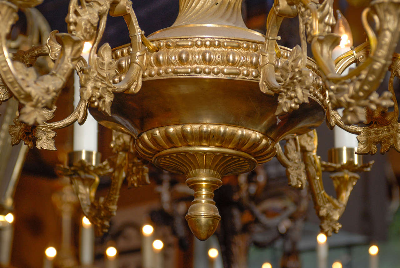 Early 20th C. English Gilt Brass Chandelier For Sale 5