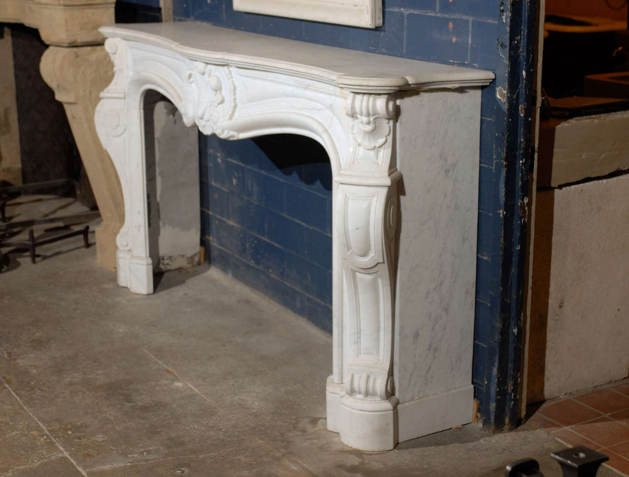 19th C. French Louis XV Style Marble Mantel For Sale 4