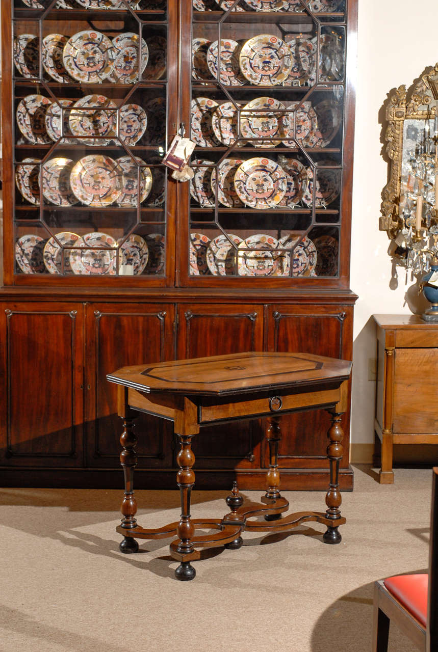 18th Century French Louis XIII Style Walnut Table In Excellent Condition In Atlanta, GA