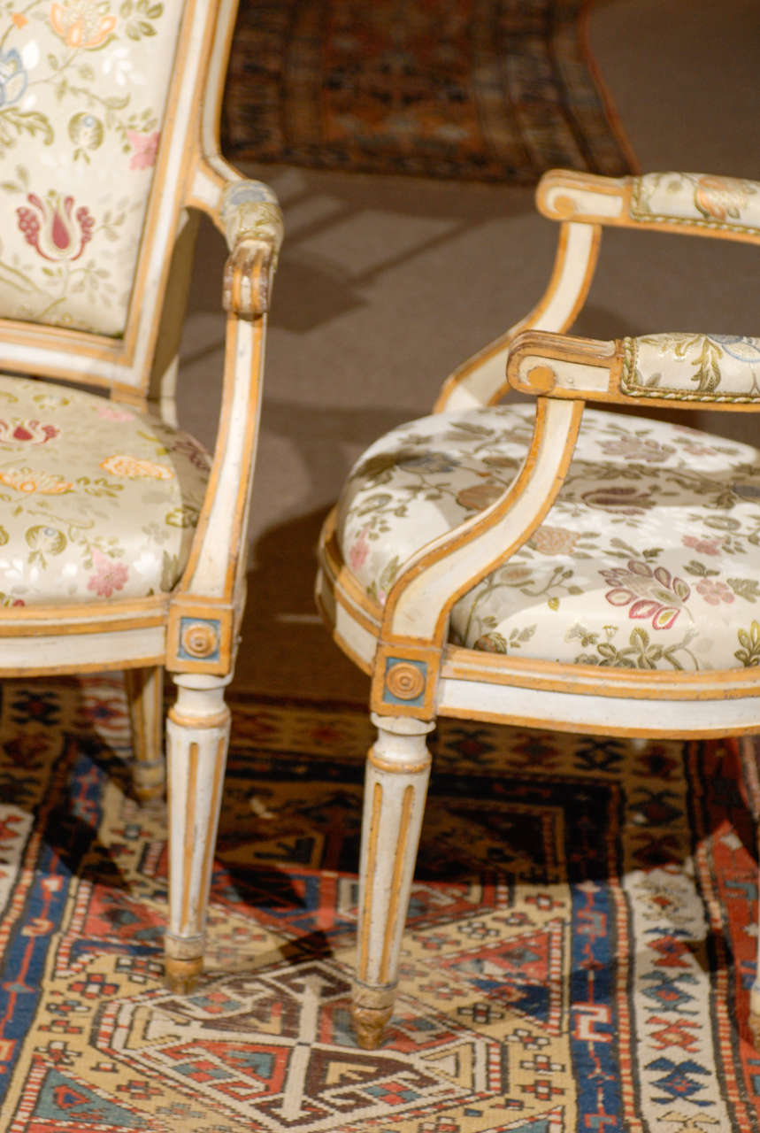 Fine Pair of 18th Century French Louis XVI Painted Fauteuils For Sale 3