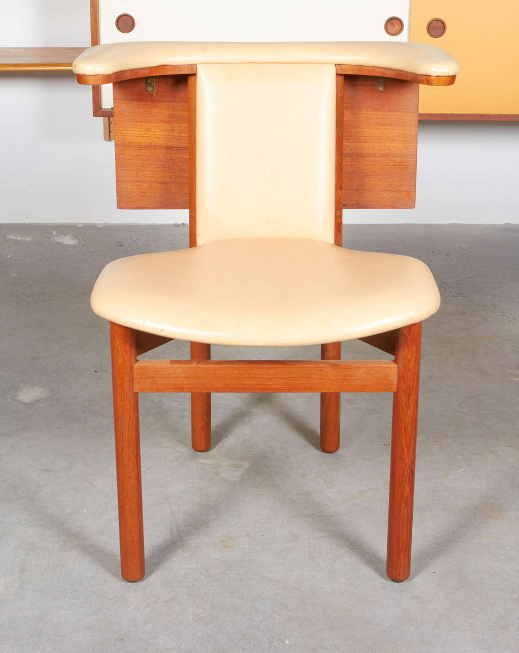 King Frederik Chair by Hans Olsen In Excellent Condition In New York, NY