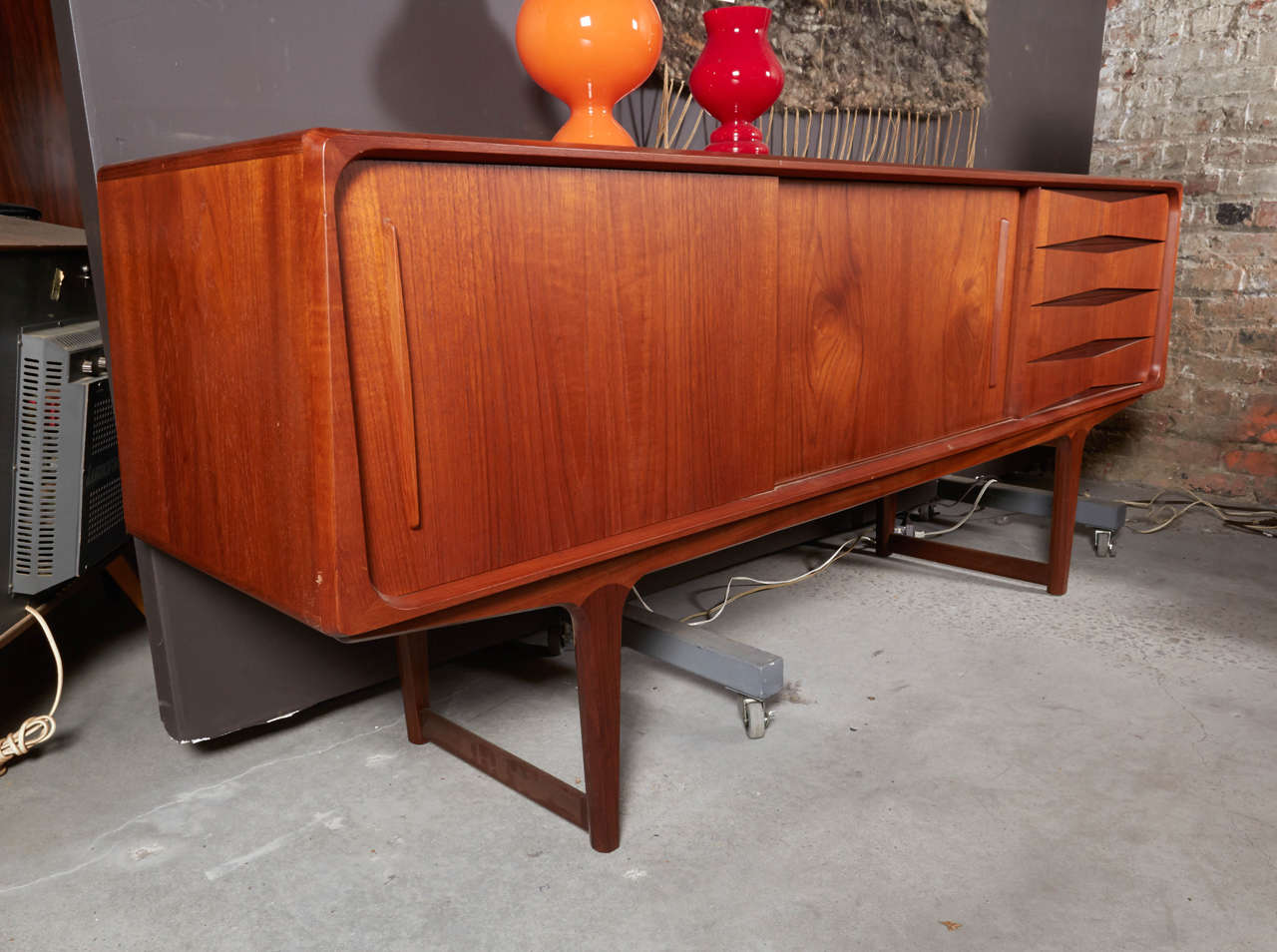 Atomic Teak Sideboard 1