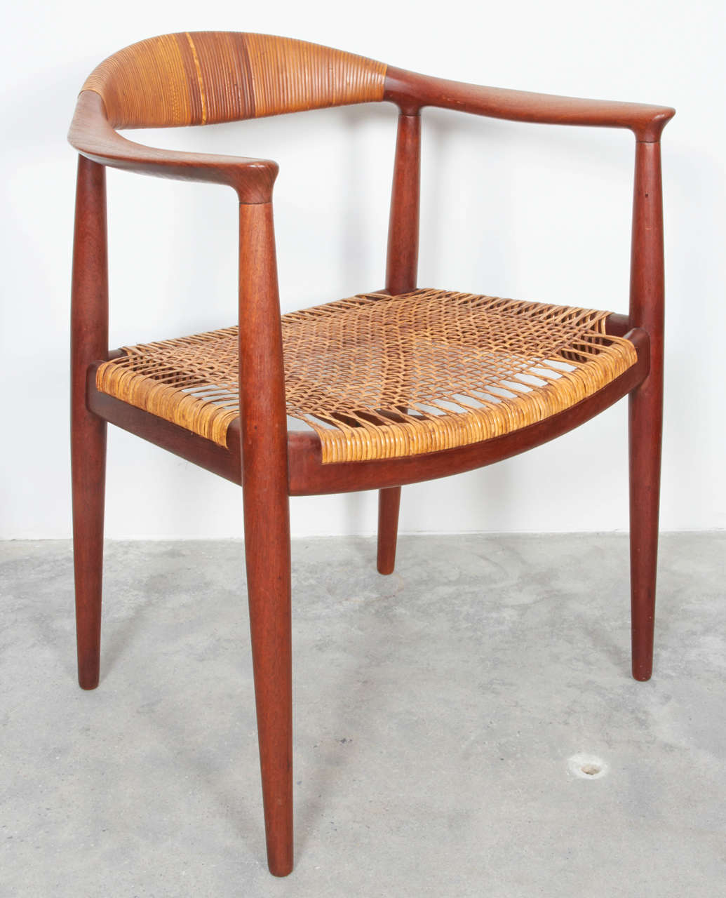 Danish 501 Round Chairs by Hans Wegner, Pair
