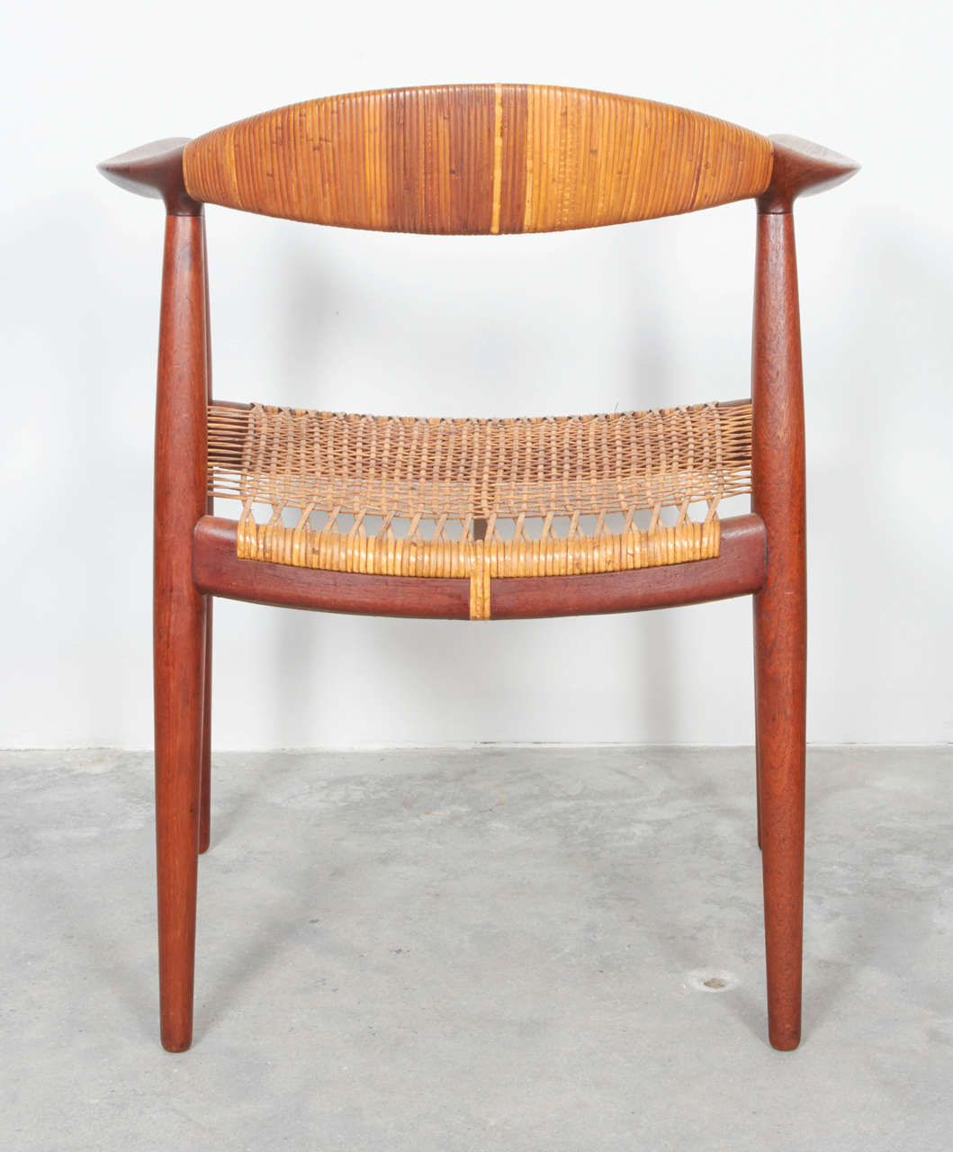 Mid-20th Century 501 Round Chairs by Hans Wegner, Pair