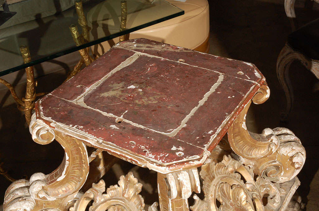 Doré 19ème siècle italien  Base de table rocococo en vente