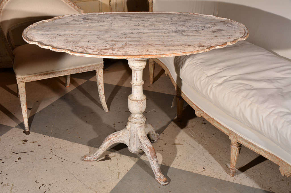 Swedish tilt-top table, scraped finish. Top has beautiful pie crust edge, circa 1780.