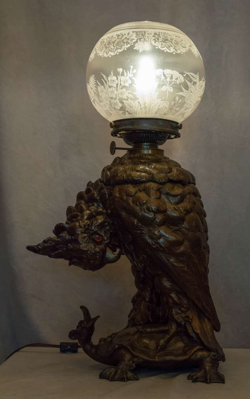 American Victorian Kerosene Figural Table Lamp, Cockatoo on Turtle 2