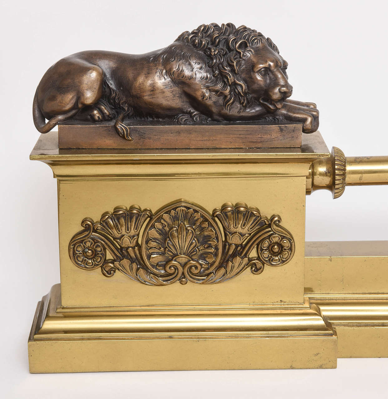 French Empire Bronze and Ormolu Fender with Recumbent Lions In Excellent Condition In New York, NY
