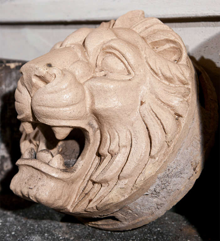 English Fine Pair of Fireclay Lion Roundels/Fountainmasks For Sale