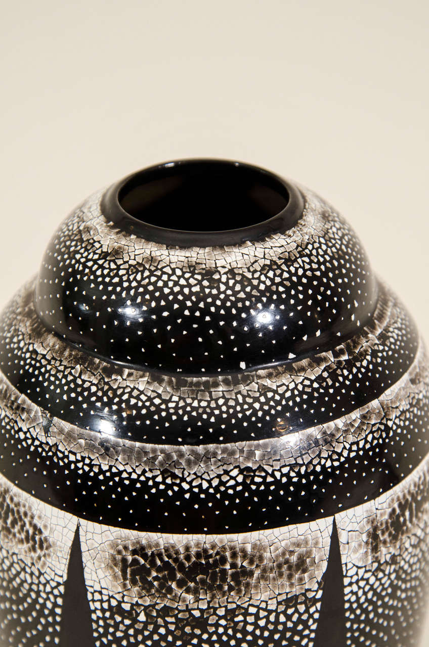 Jean Dunand French Art Deco Ovoid Lacquered Vase For Sale at 1stDibs