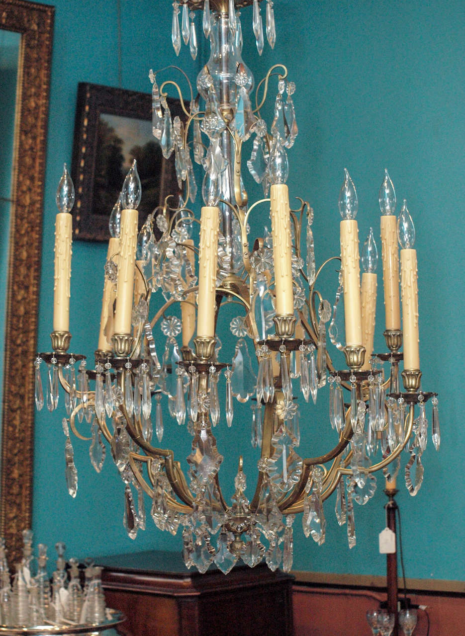 Napoleon III Period Crystal Chandelier In Good Condition For Sale In New Orleans, LA