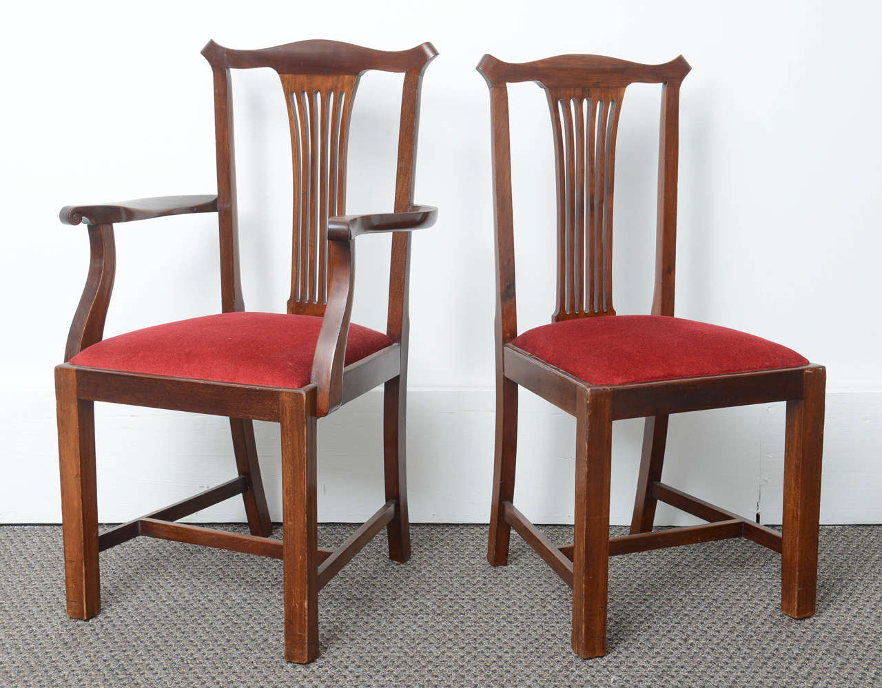 Set of Eight English Mahogany Dining Chairs In Good Condition In West Palm Beach, FL
