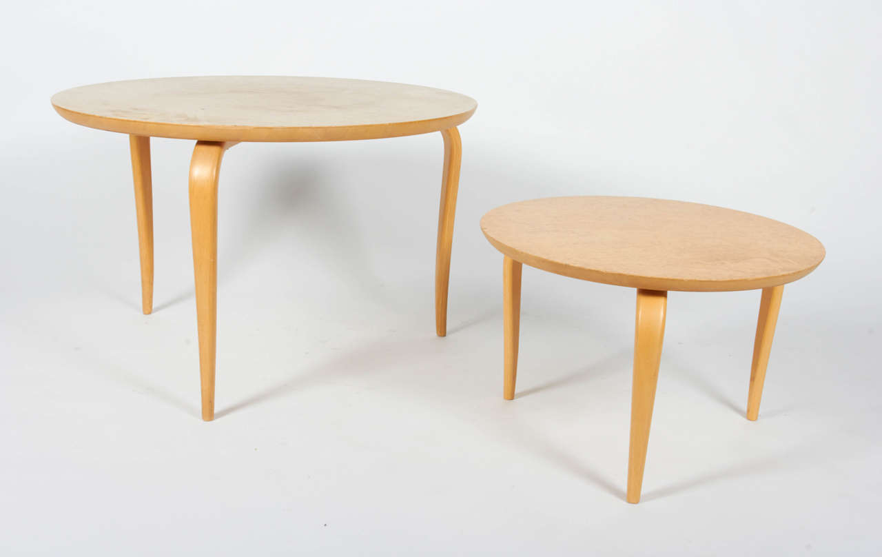 These tables have a simple and elegant design in addition to a wonderful scale and amazing wood graining.
Large table: 25