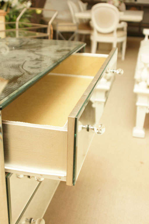 Pair of Venetian 3-Drawer Mirrored Commodes 3