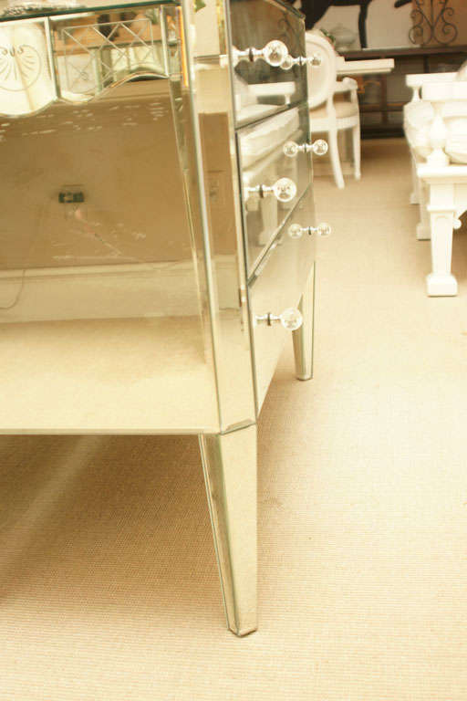 Pair of Venetian 3-Drawer Mirrored Commodes 4