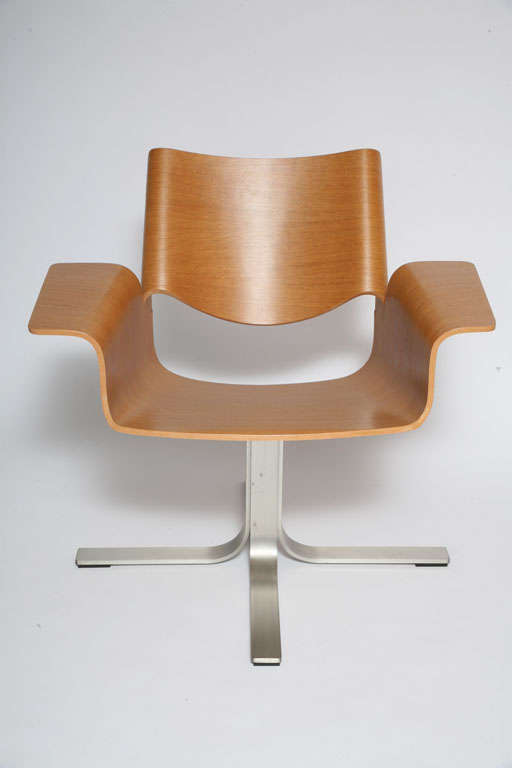 Wood Bent Plywood Swivel Lounge Chairs