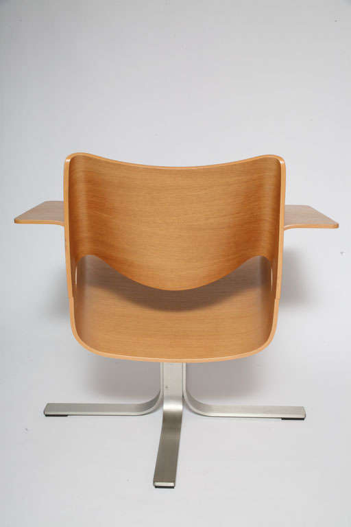 Bent Plywood Swivel Lounge Chairs 5